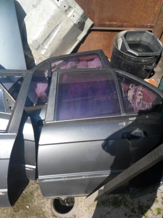 BMW E34 двері задні