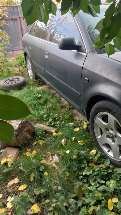 Audi A6,2004 машина