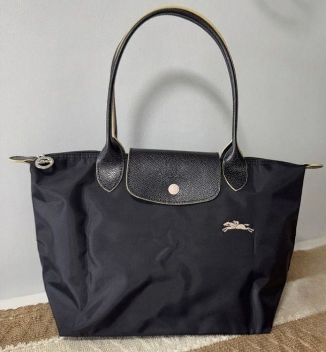 100% authentic Longchamp Le Pliage Tote Bag - Black