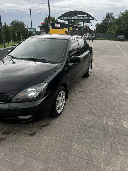 Продам авто лансер 9