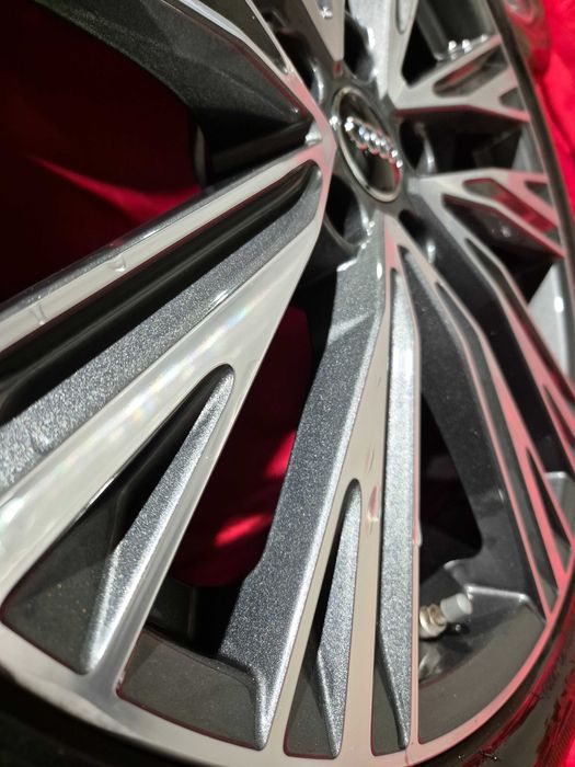 Audi a6 a5 C8 kola lato 20" orginal