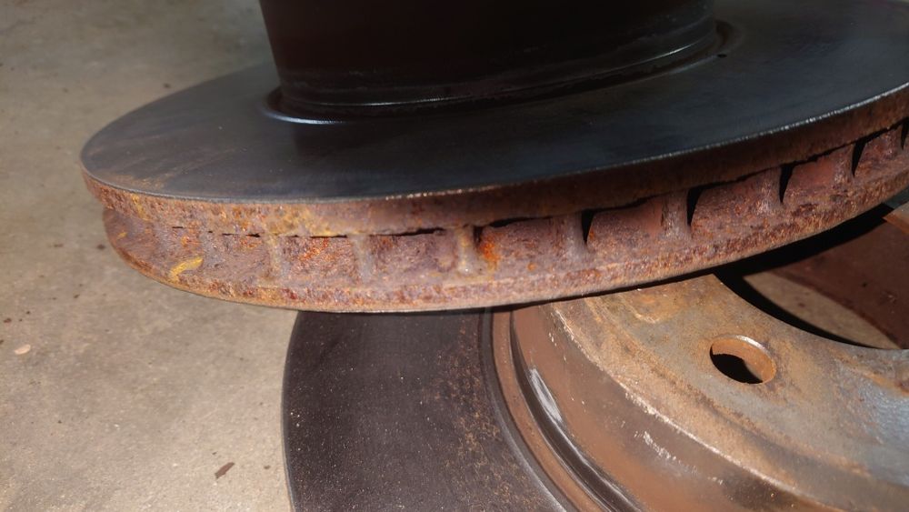 BMW E60 tarcze hamulcowe przód 325mm