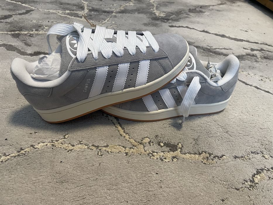 Кросівки adidas