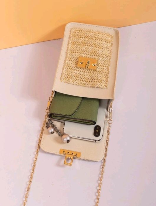 Straw-effect crossbody bag with golden chain •new|packaged•64730017569153121