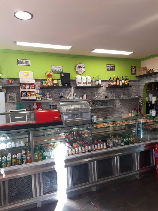 Cafeteria com esplanada