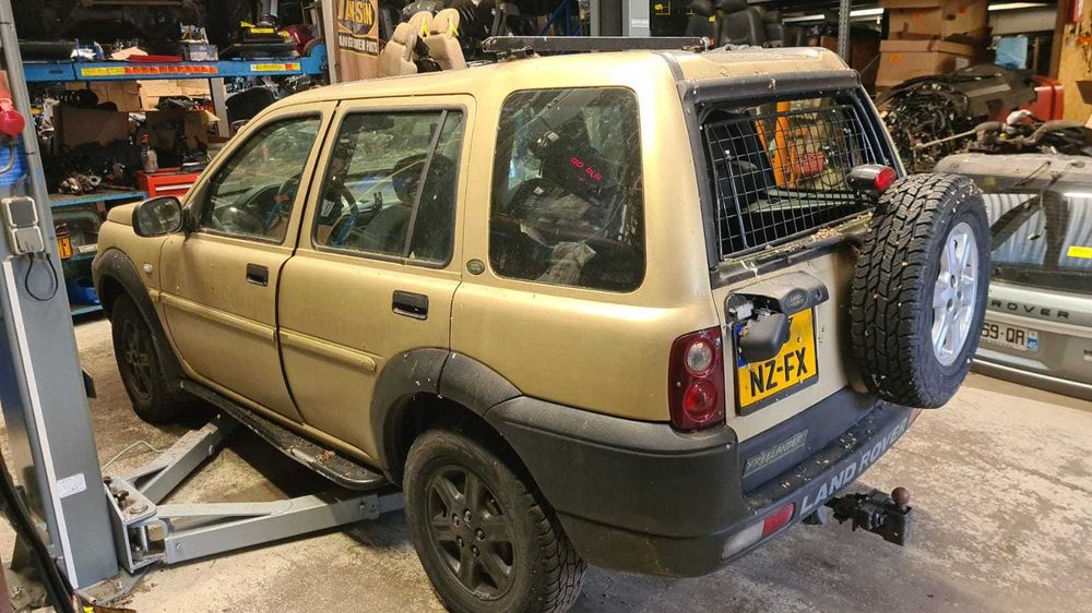 Land Rover Freelander pneu jante Cooper Discoverer A/T 195x80xR15