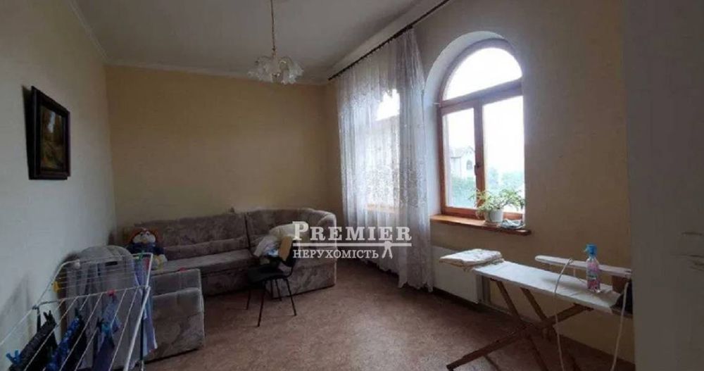 Капітальний будинок 480 м2 у Лиманці, 4 поверхи, ділянка 7 соток