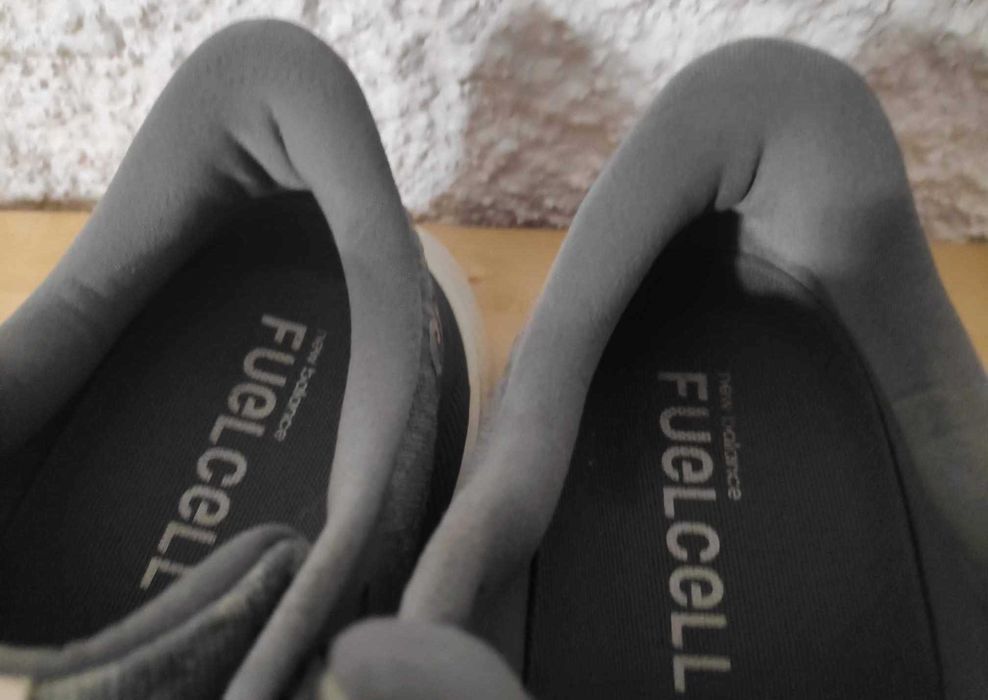 Tenis corrida - NB Propel Fuelcell V4