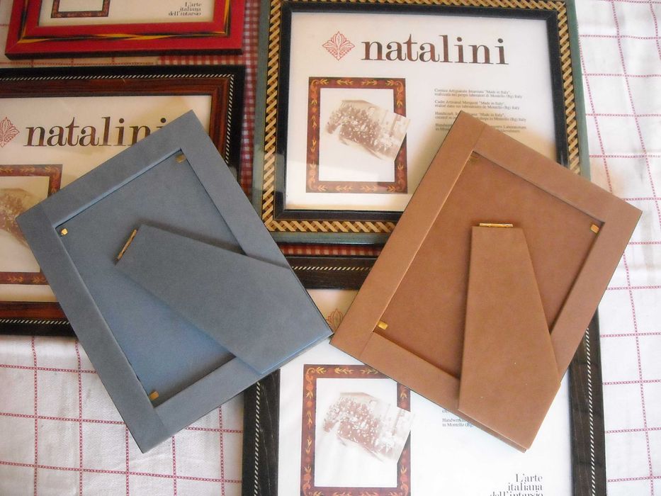 Moldura italiana vintage antiga-Novo