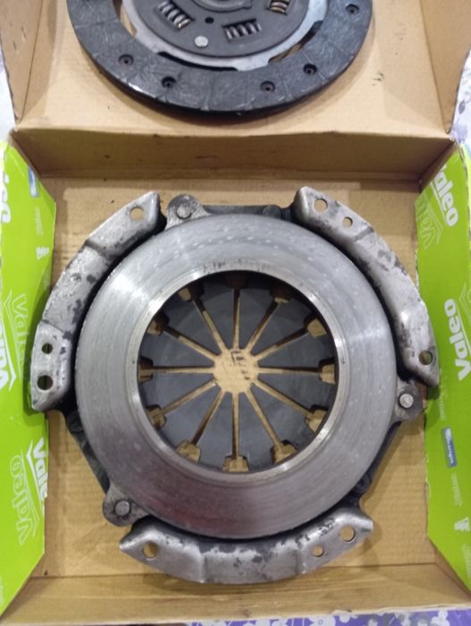 Продам корзину и диск сцепления Trialli Italy для ваз 2109