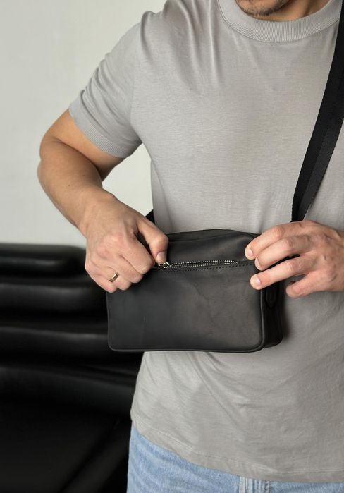 ТОП. Мужская сумка-мессенджер черная, кожаная через плечо