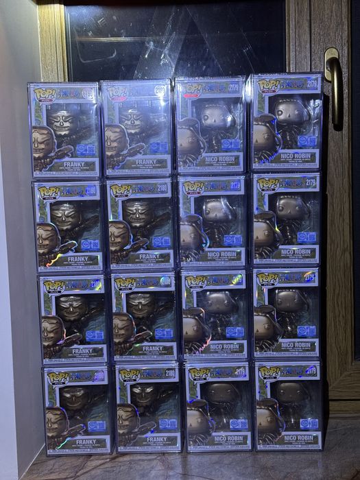 Funko One Piece Bronze Statue Robin Franky