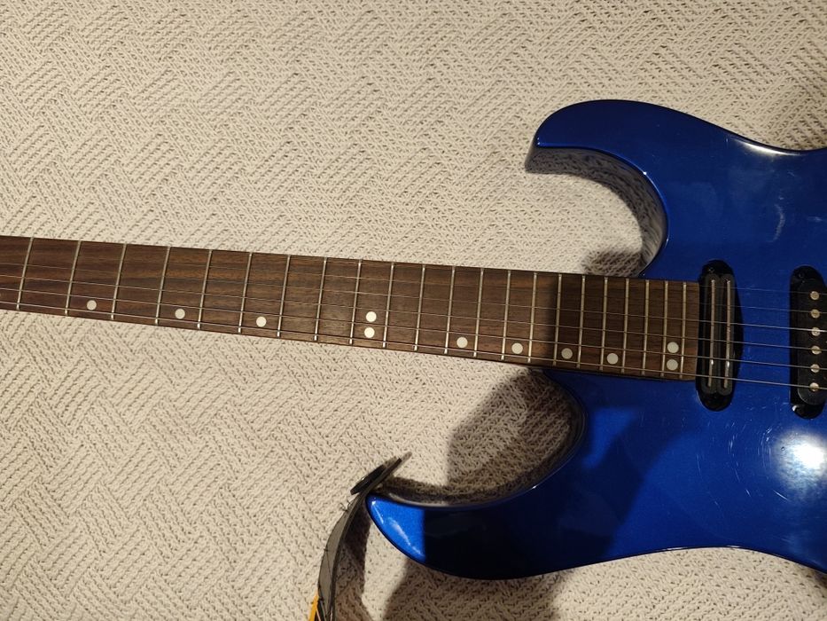 Cort Solo Series com DiMarzio