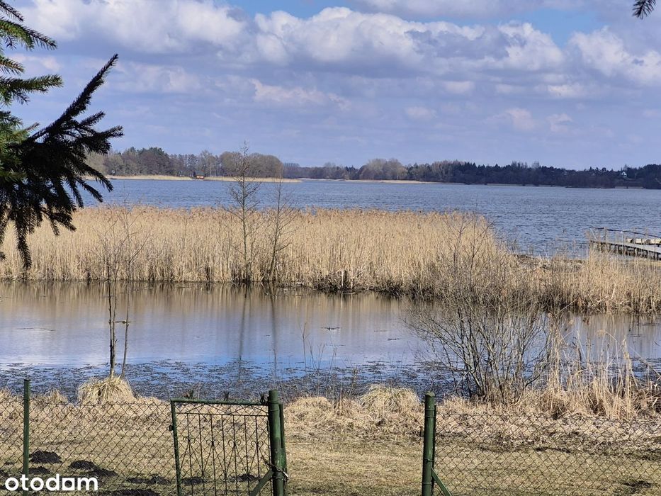 Dom Nad Jeziorem - Pomost Na Wprost Działki. Pierwsza Linia Brzegowa.
