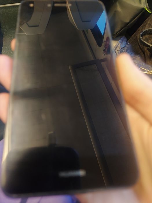 Smartfon Huawei LYO-L01
Stan bardzo dobry. Sprawny i w pełni funkcjona