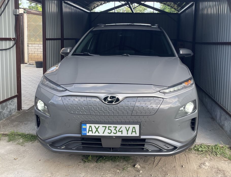 Hyundai kona electric 64kw Європа не Америка  максимальна NardoGrey