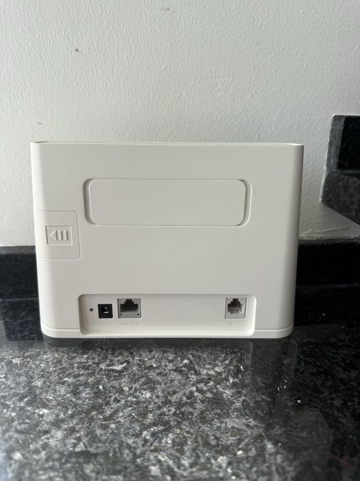 Huawei B311-221 Router WiFi 4G 300Mbps