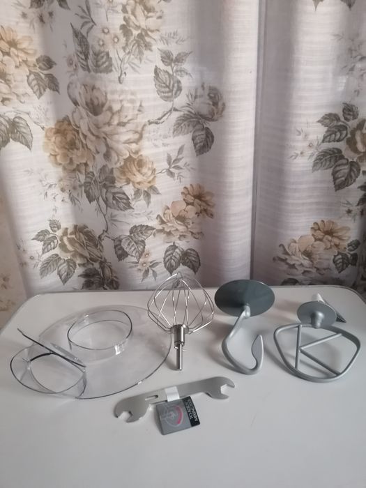 Kenwood Chef KVC3173S кухонная машина новая