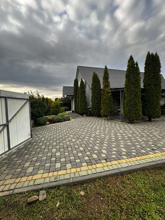 Продається будинок у Тячеві