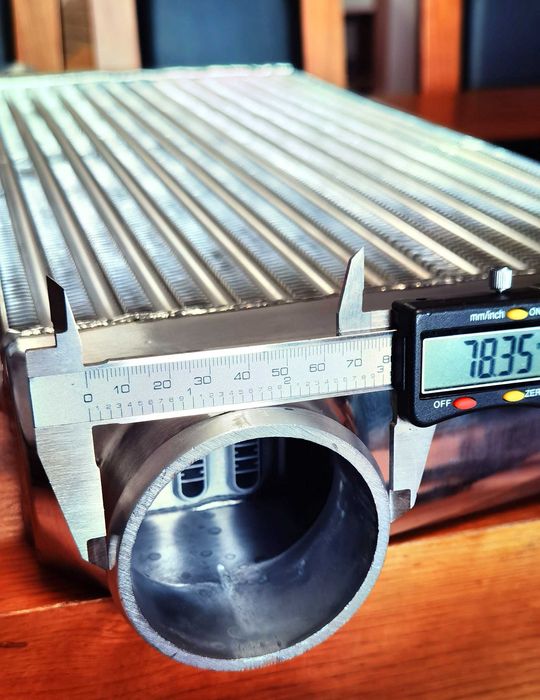 Intercooler Universal 600x300x76 Alumínio Alta Performance