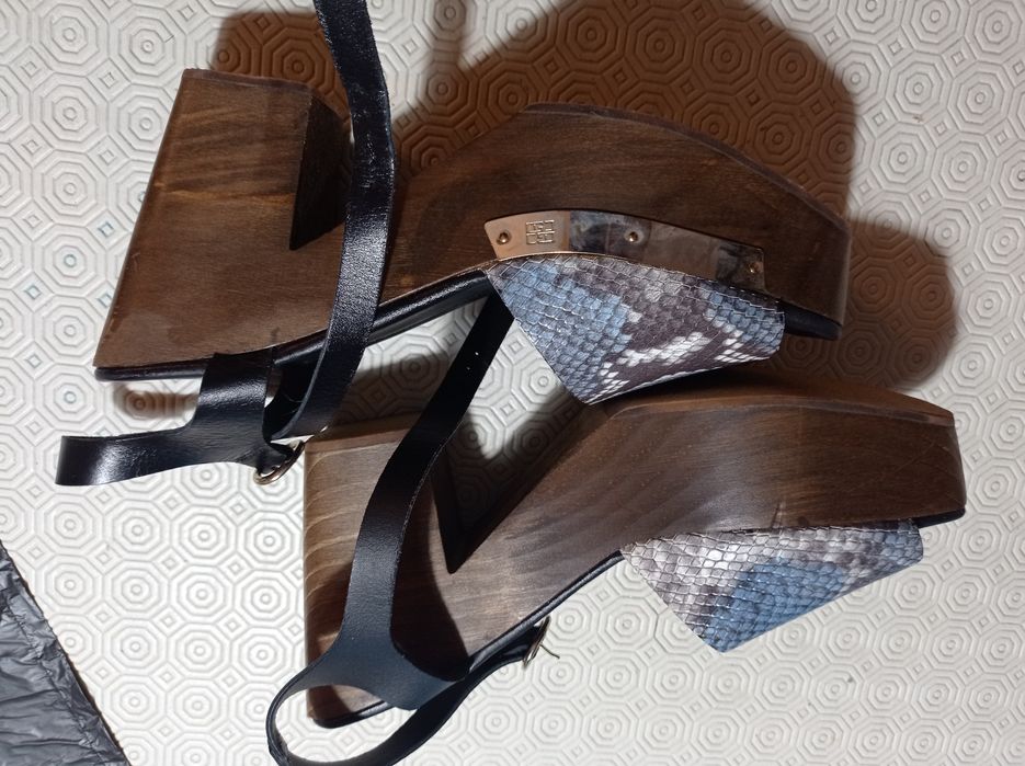 Sandálias Glória Ortiz