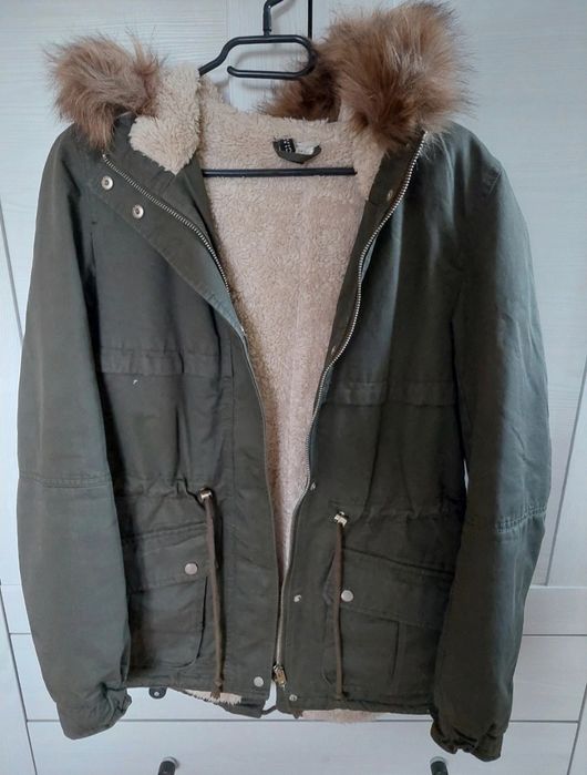 Nowa nieużywana kurtka parka w rozmiarze 36, kurtka przejściowa