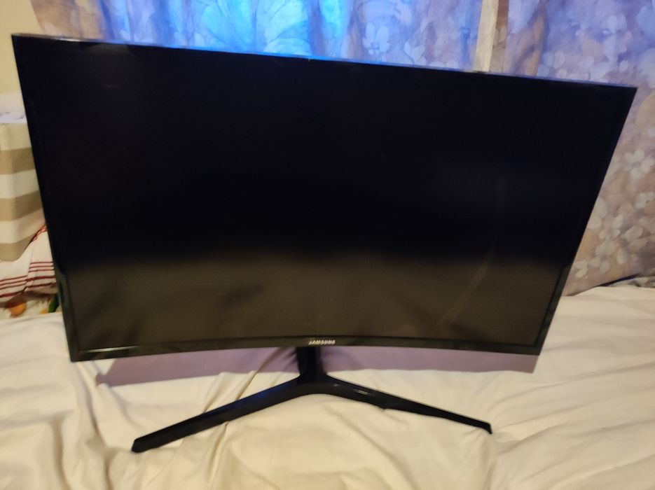 Monitory Samsung sprzedaż