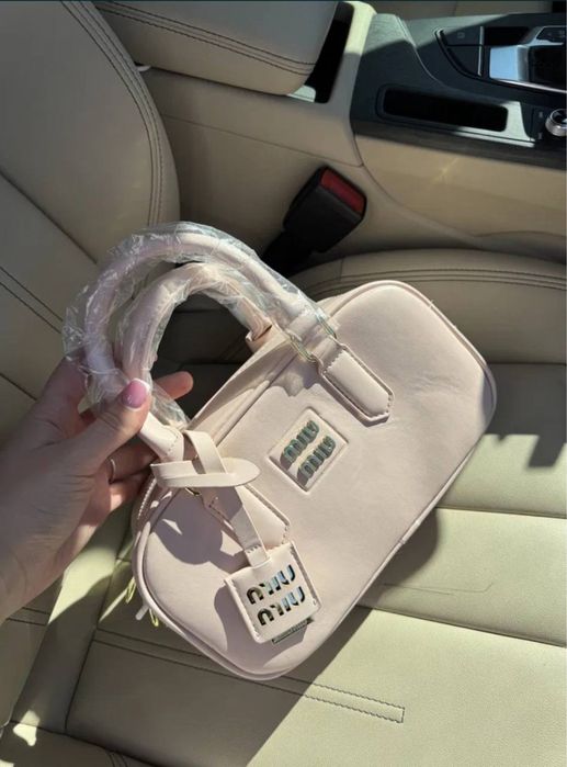 Сумка miu miu брендова