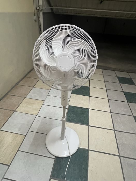 Ventoinha como nova , como comando à distância