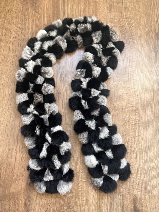 Ochnik szal konim z futerka naturalnego