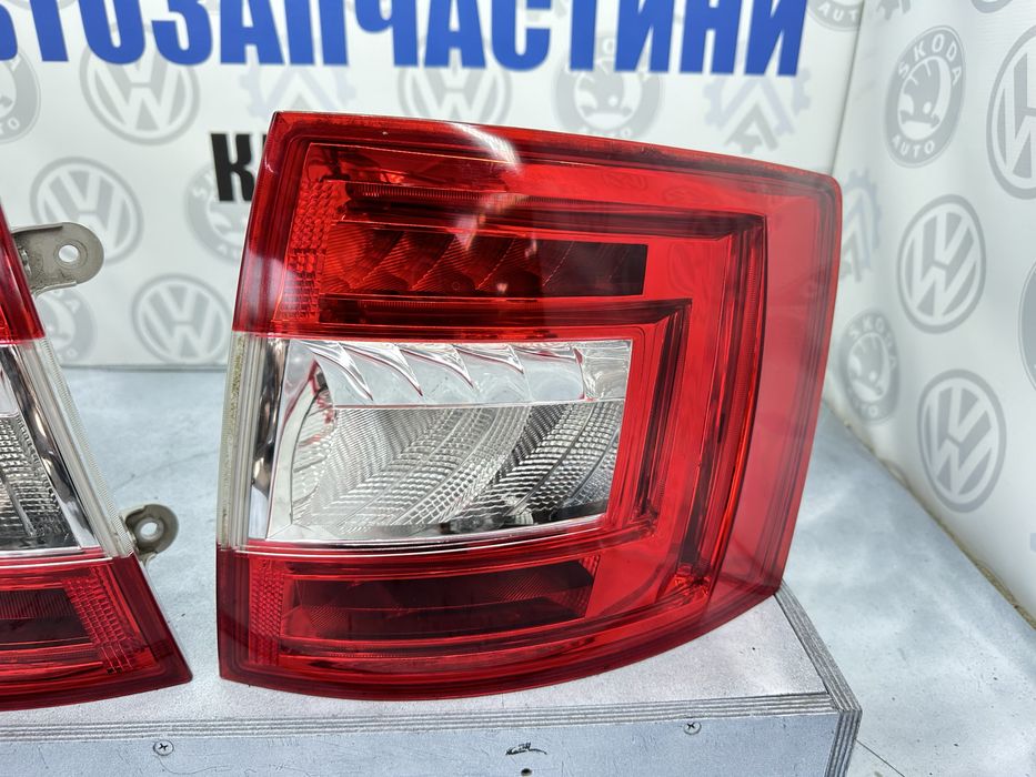 Ліхтар задній правий лівий Октавія А7 Led універсал фонарь универсал