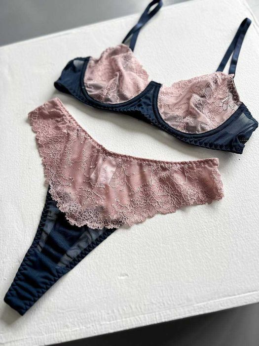 Жіночий комплект білизни | Чорний + пудрово-рожевий
