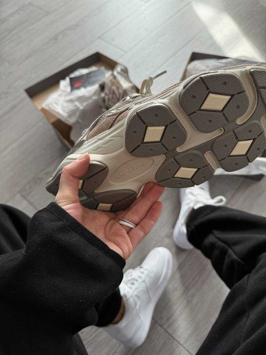 New Balance 9060 Arid Stone Mushroom