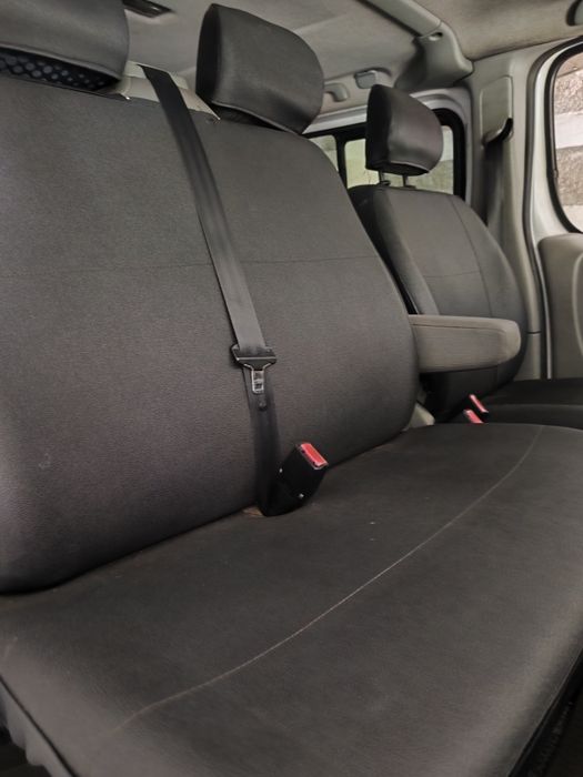 Nissan Primaster 9 lugares