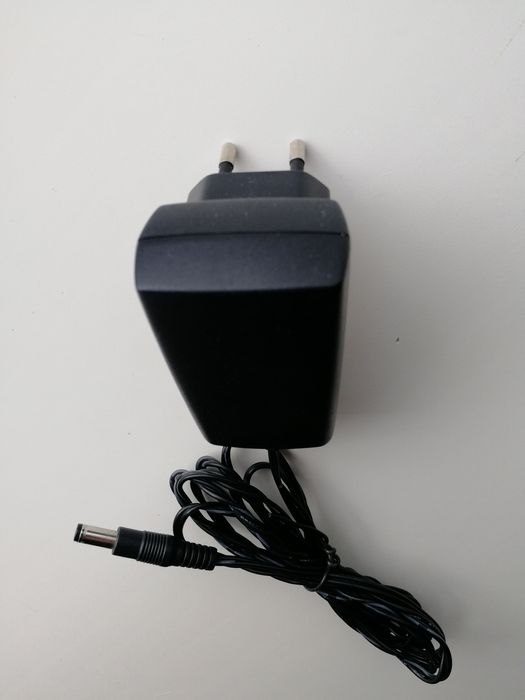 Блок питания (живлення) 12V