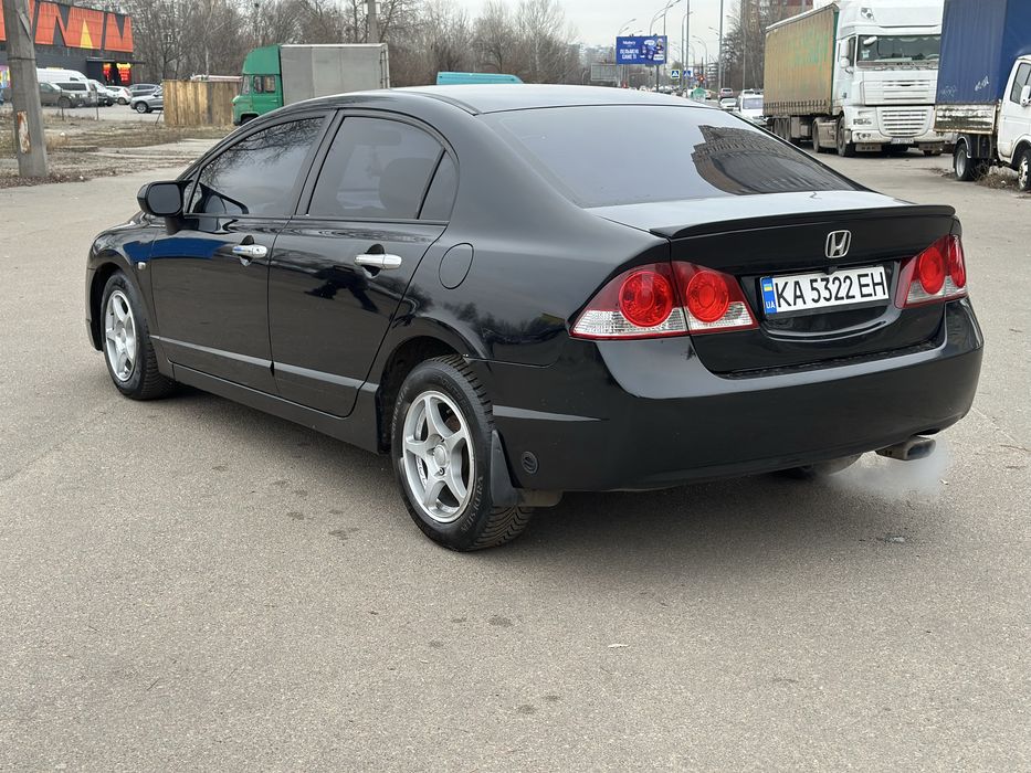Honda Civic 1.8 газ/бензин АВТОМАТ