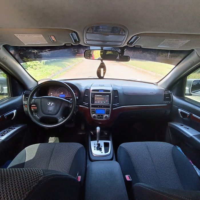 Santa fe    2.2 дизель, повний привід