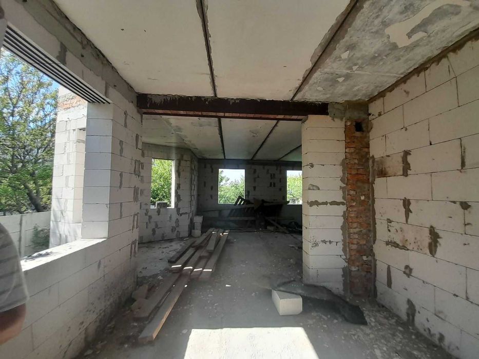 Продам будинок в Малій Данилівці | 222м2+цоколь | Ділянка 15 соток