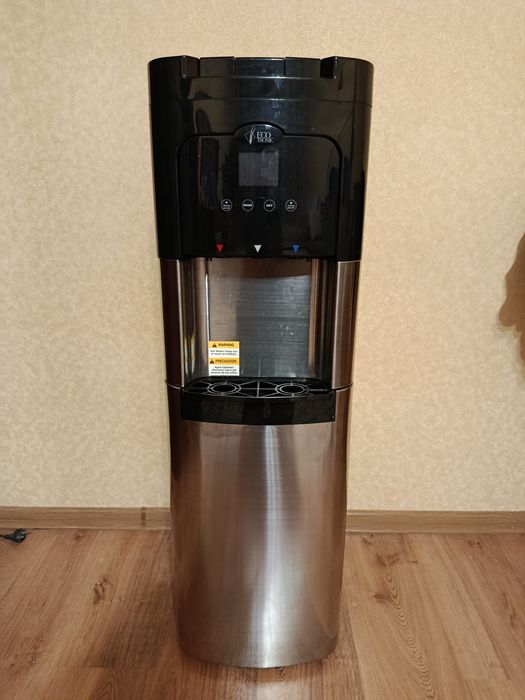 Кулер для воды напольный  ECOTRONIC