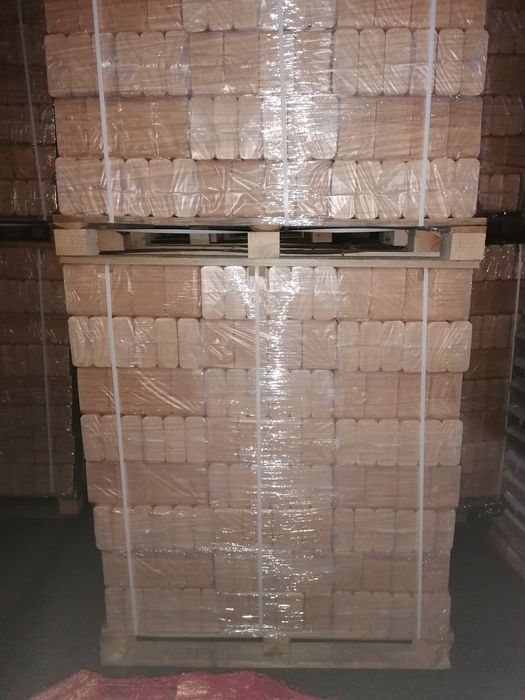 Brykiet bukowy 10kg - 12 kostek