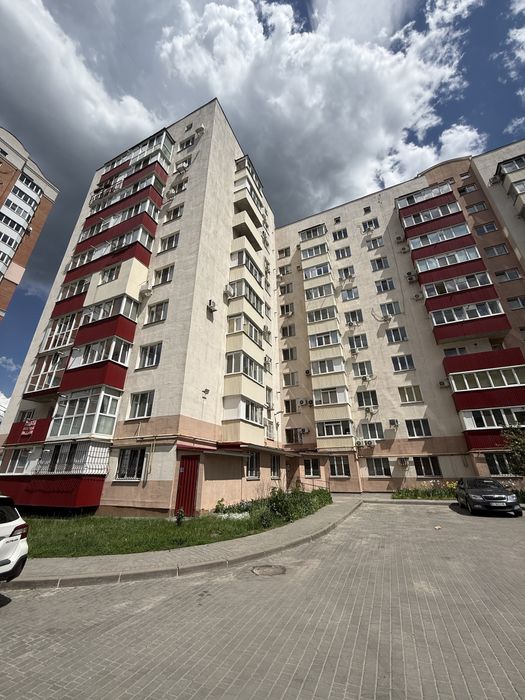 Продам, Сади-1, 3-х кімнатну в новому будинкові з АО, працюємо з програмами