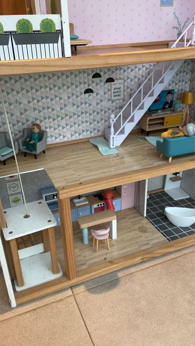 Casa de bonecas -35€