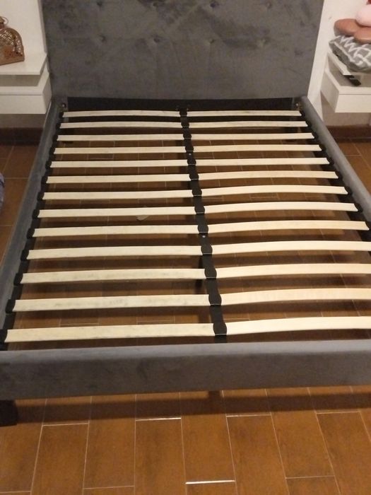 Vendo cama de casal