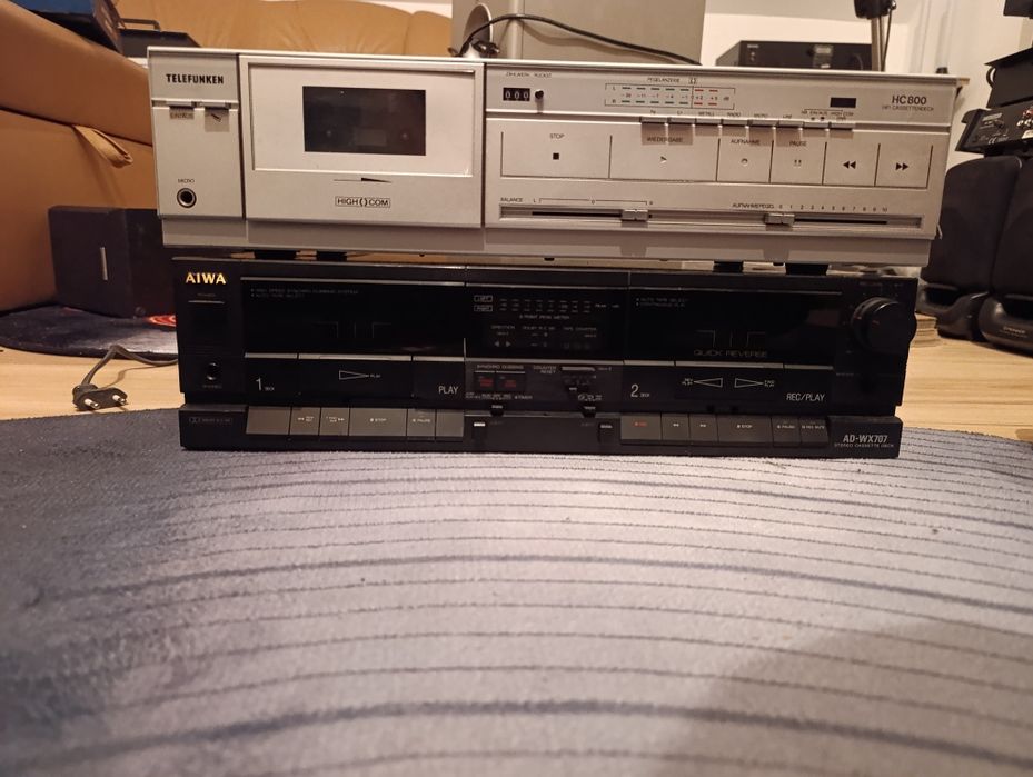 Magnetofony Aiwa i telefunken