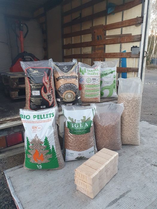 Pellet sosnowy Biopel Olczyk Karoń Igła Król Lasu Task  dębowy