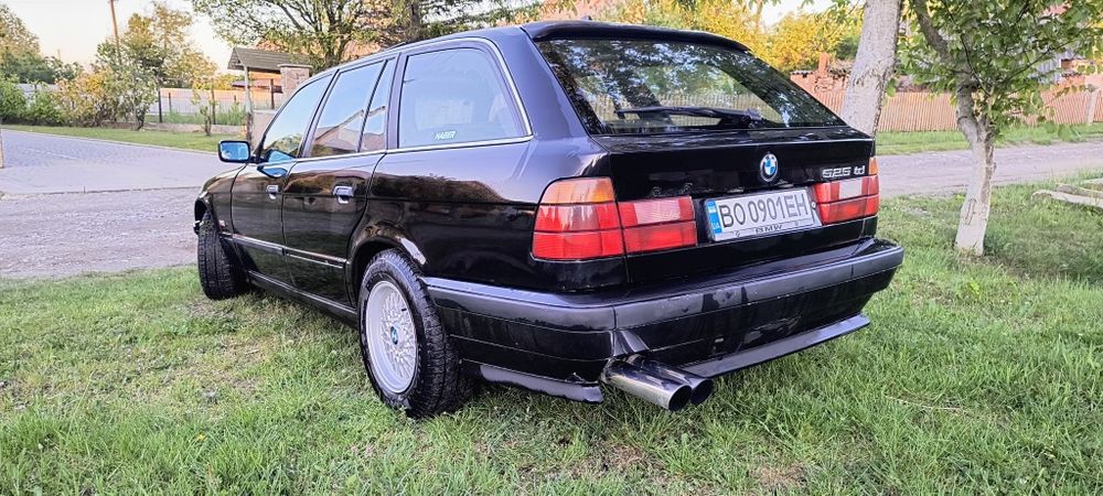 Продам BMW E34 .