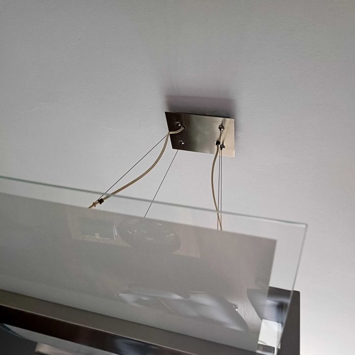 Lampa szklana wiszaca