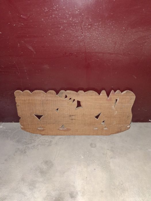 Peça decoração em madeira