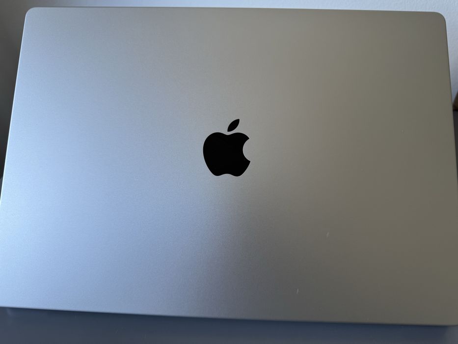 Vendo MacBook Pro 16” 2021 M1 Pro 32GB/1TB – Cinzento Sideral