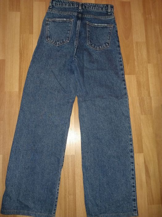 Джинсы клёш .джинсы мом